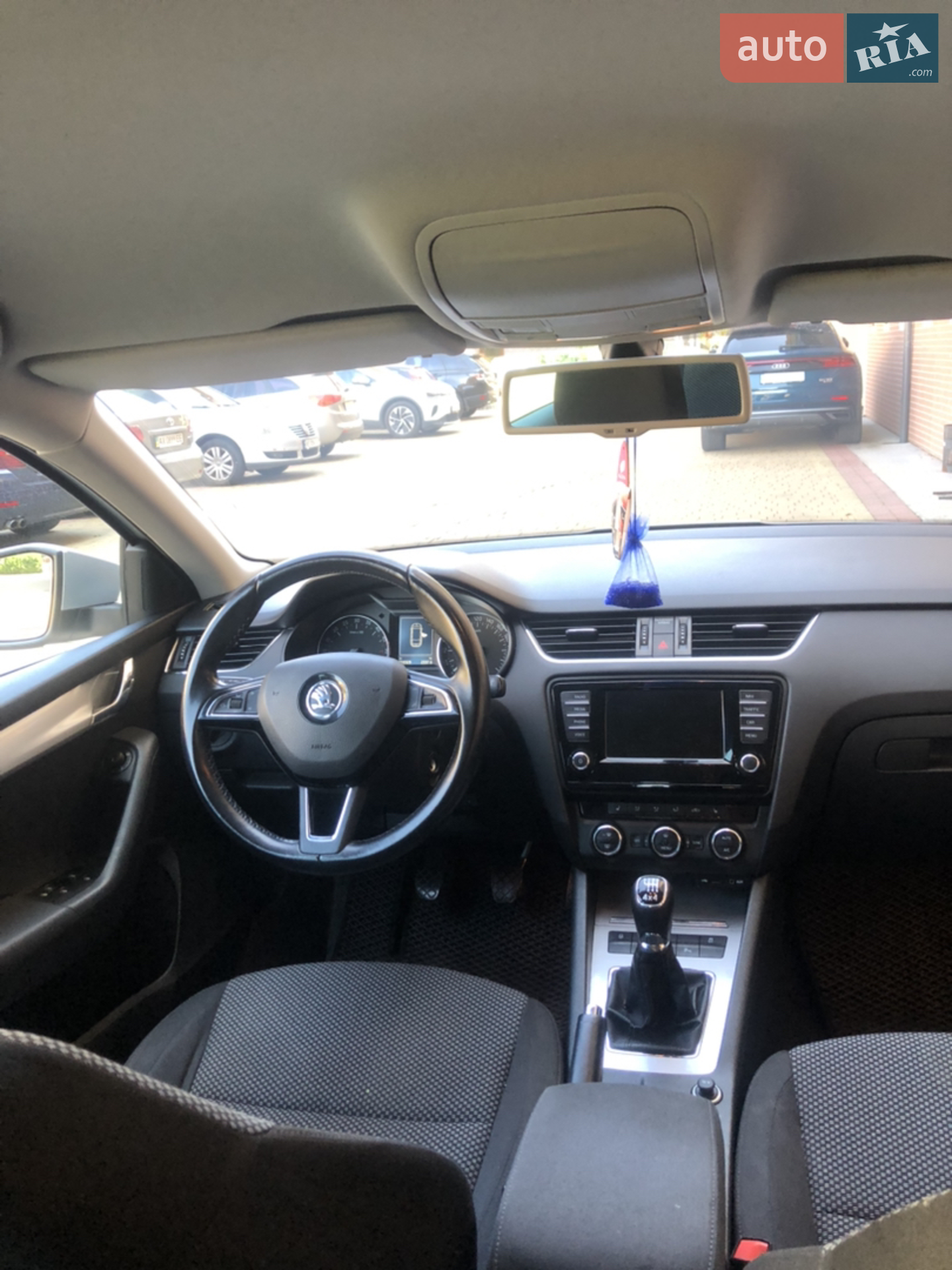 2016 Skoda Octavia - мініатюра 11