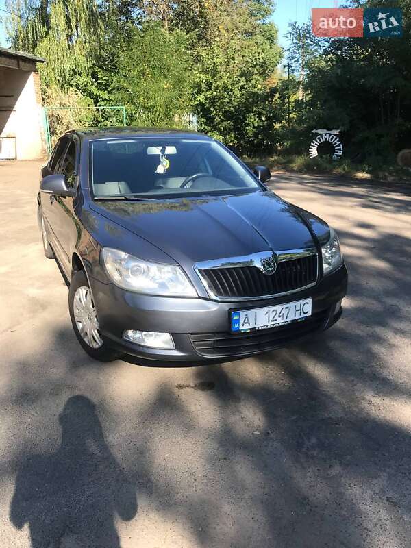 Лифтбек Skoda Octavia 2011 в 