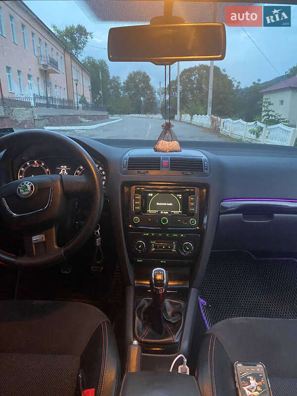 Універсал Skoda Octavia 2012 в Заліщиках