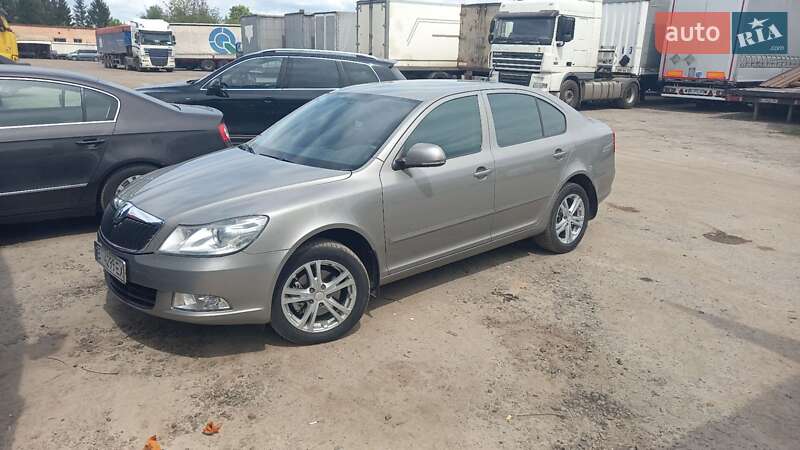 Skoda Octavia 2011