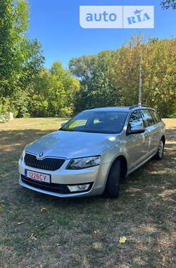 Универсал Skoda Octavia 2015 в Нежине