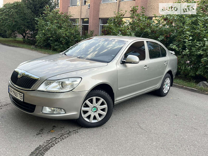 Ліфтбек Skoda Octavia 2009 в Корсунь-Шевченківському