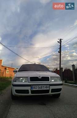 Ліфтбек Skoda Octavia 2004 в Виноградові