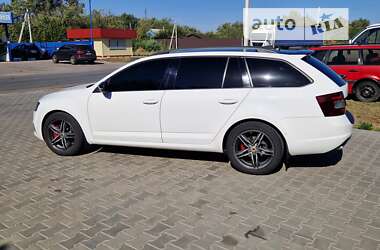 Універсал Skoda Octavia 2013 в Гадячі