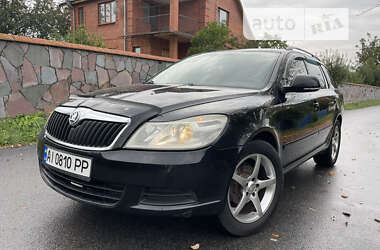 Универсал Skoda Octavia 2009 в Староконстантинове