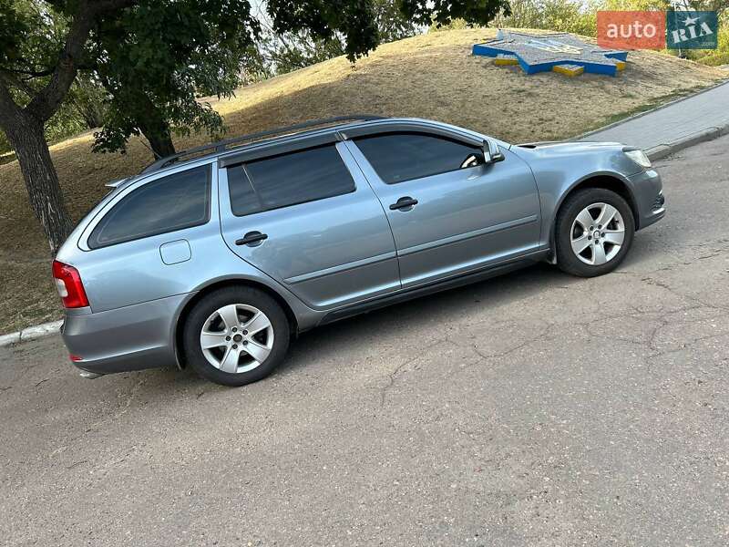 Універсал Skoda Octavia 2012 в Кропивницькому