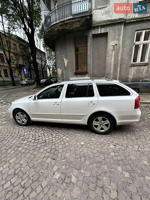 Універсал Skoda Octavia 2012 в Львові