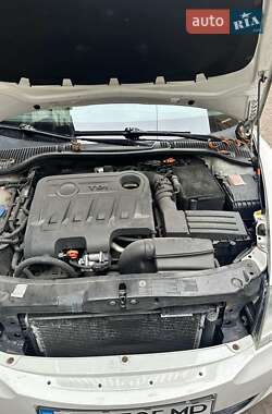 Универсал Skoda Octavia 2012 в 