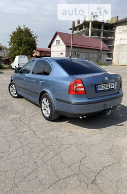 Лифтбек Skoda Octavia 2008 в Дубно