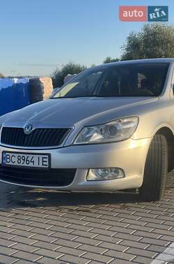 Универсал Skoda Octavia 2011 в Дрогобыче