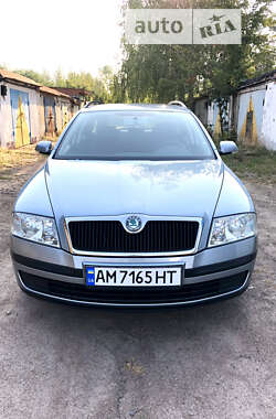 Универсал Skoda Octavia 2006 в Коростене