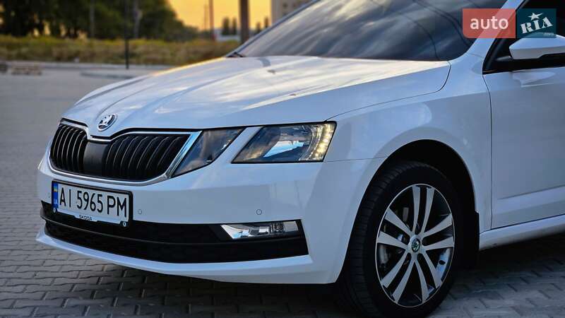 Ліфтбек Skoda Octavia 2019 в Києві