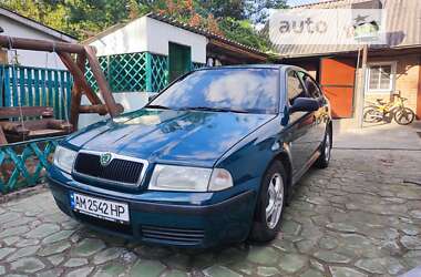 Лифтбек Skoda Octavia 2001 в Радомышле