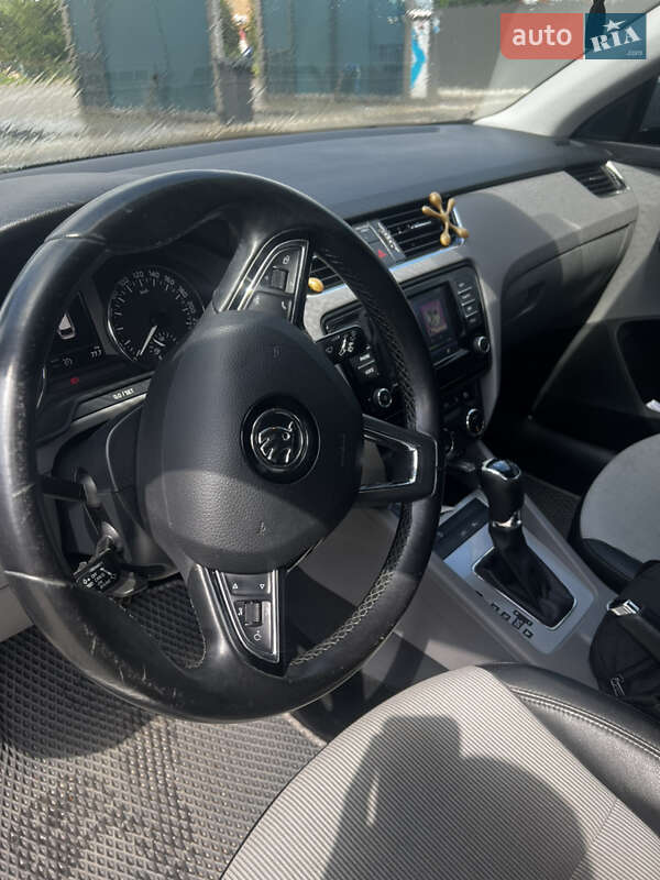 Універсал Skoda Octavia 2016 в Сарнах