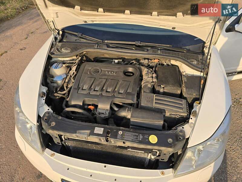 Универсал Skoda Octavia 2012 в Житомире фото 9 Универсал Skoda Octavia 2012 в Житомире