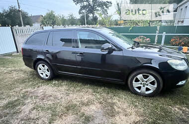 Универсал Skoda Octavia 2011 в Коростене