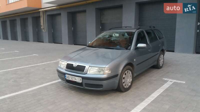 Універсал Skoda Octavia 2004 в Вінниці