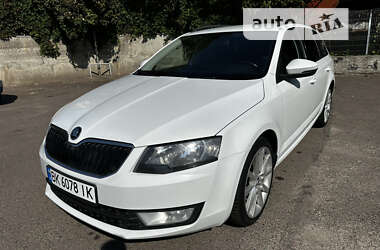 Универсал Skoda Octavia 2015 в Ровно