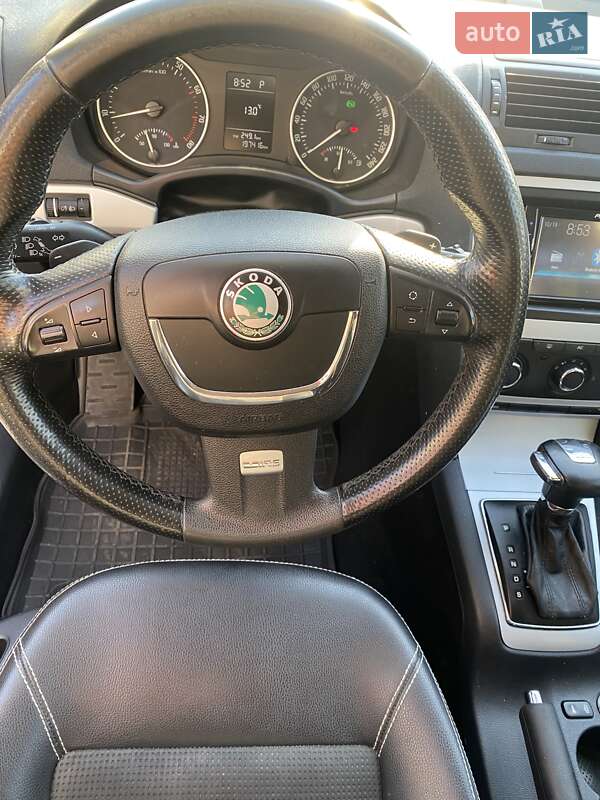Ліфтбек Skoda Octavia 2010 в Києві фото 10 Ліфтбек Skoda Octavia 2010 в Києві