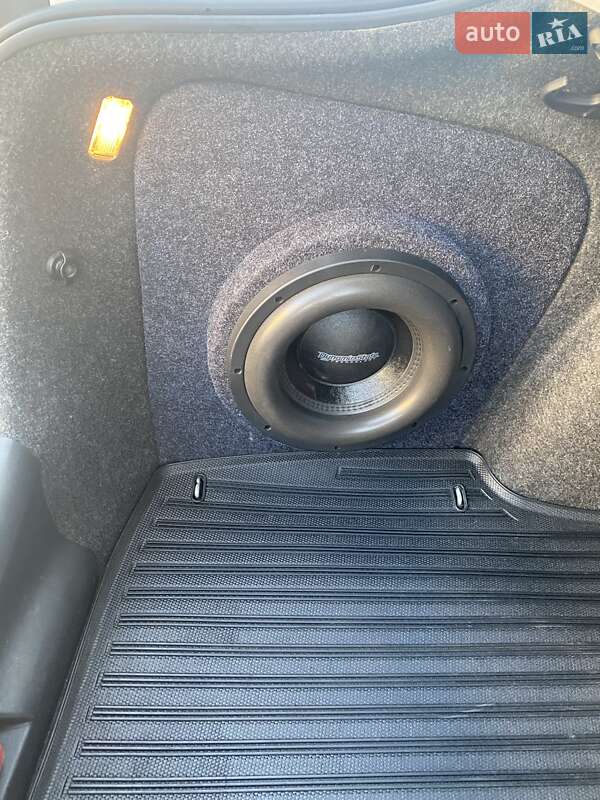 Ліфтбек Skoda Octavia 2010 в Києві фото 14 Ліфтбек Skoda Octavia 2010 в Києві