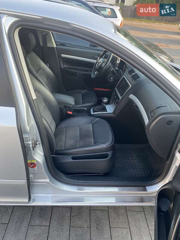 Ліфтбек Skoda Octavia 2010 в Києві фото 18 Ліфтбек Skoda Octavia 2010 в Києві