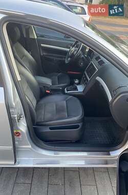 Лифтбек Skoda Octavia 2010 в 