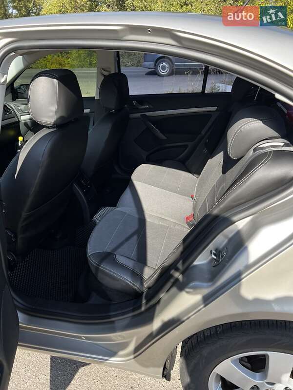 Ліфтбек Skoda Octavia 2008 в Кременчуці