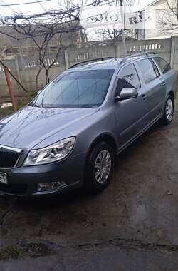 Універсал Skoda Octavia 2012 в Мостиській