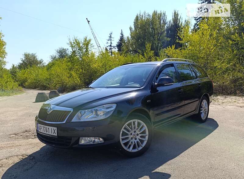 Універсал Skoda Octavia 2009 в Запоріжжі