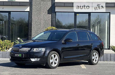 Универсал Skoda Octavia 2016 в Ужгороде