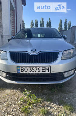 Лифтбек Skoda Octavia 2015 в Тернополе