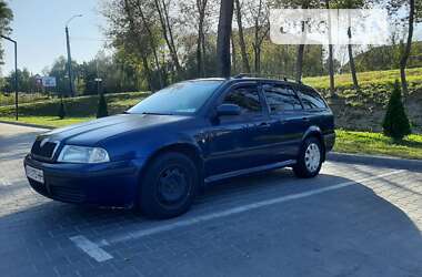 Универсал Skoda Octavia 2001 в Хмельницком