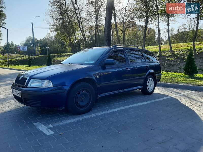 Универсал Skoda Octavia 2001 в 
