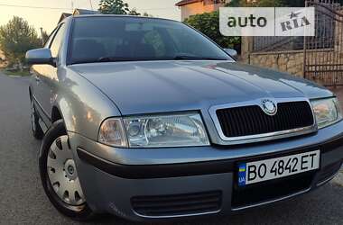 Лифтбек Skoda Octavia 2003 в Тернополе