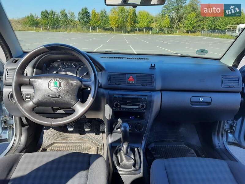 Універсал Skoda Octavia 2005 в Вінниці