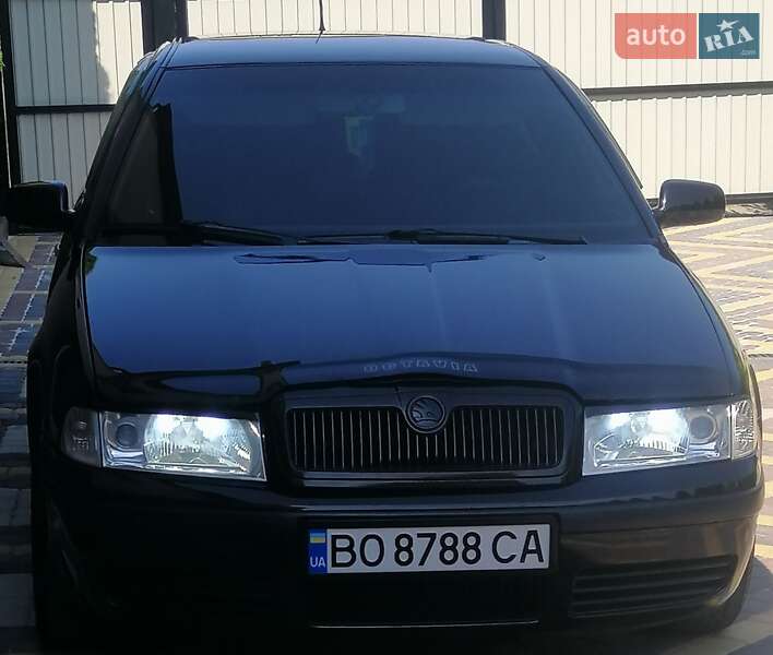 Лифтбек Skoda Octavia 2002 в Тернополе