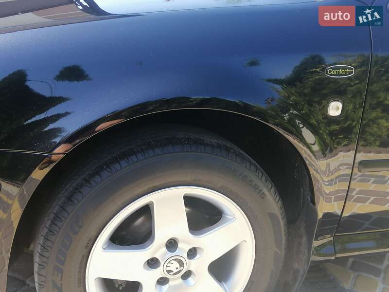 Лифтбек Skoda Octavia 2002 в Тернополе