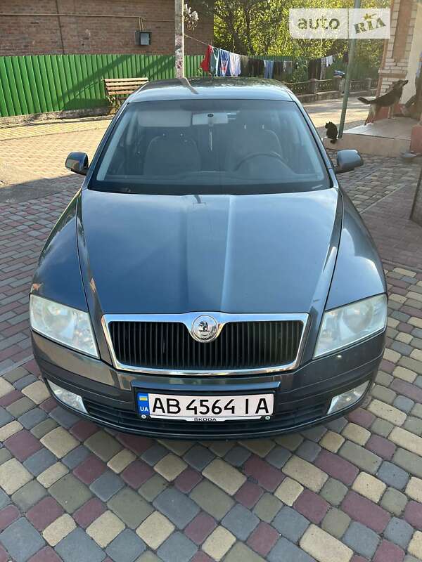 Ліфтбек Skoda Octavia 2004 в Вінниці