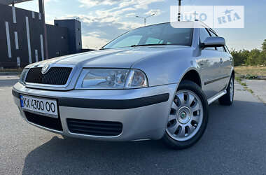 Універсал Skoda Octavia 2003 в Харкові