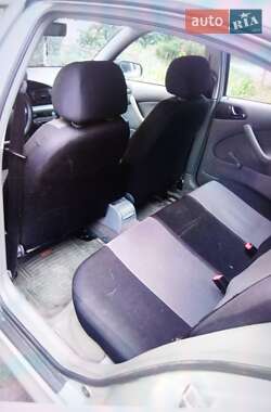 Лифтбек Skoda Octavia 1999 в 