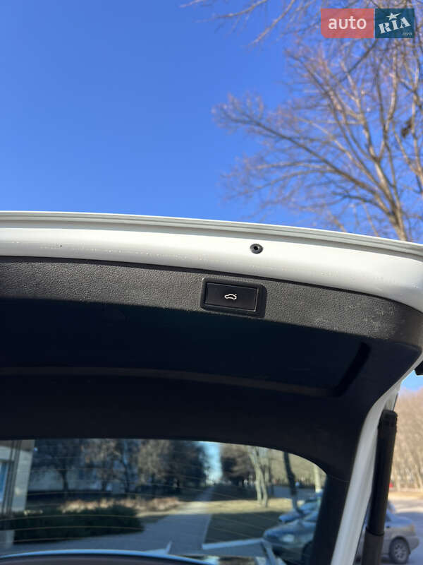 Универсал Skoda Octavia 2017 в Лозовой