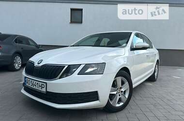 Ліфтбек Skoda Octavia 2018 в Ужгороді