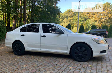 Ліфтбек Skoda Octavia 2011 в Львові