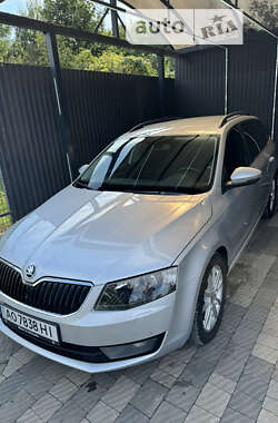 Универсал Skoda Octavia 2015 в Ужгороде