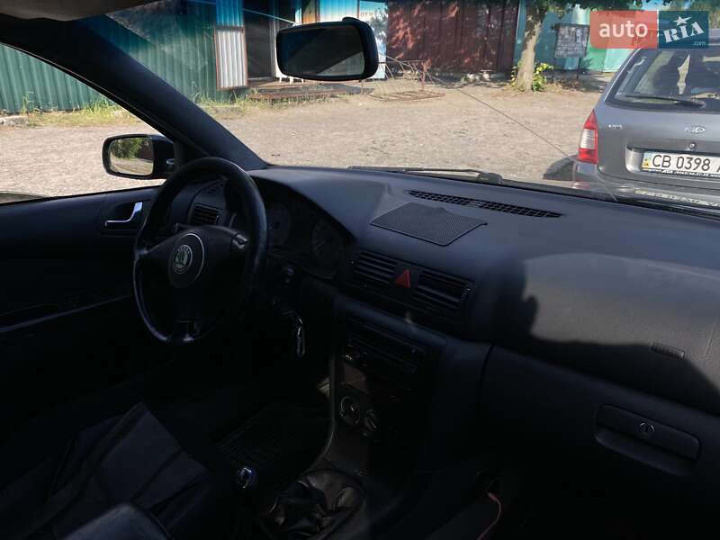 Лифтбек Skoda Octavia 1998 в Сновске