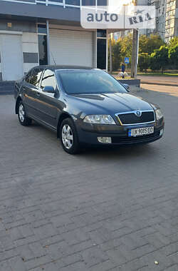 Лифтбек Skoda Octavia 2008 в Черкассах