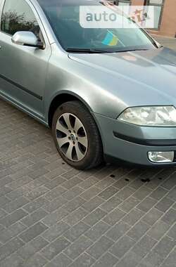 Универсал Skoda Octavia 2005 в Ровно