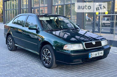 Лифтбек Skoda Octavia 2004 в Полтаве