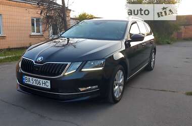 Універсал Skoda Octavia 2018 в Кропивницькому