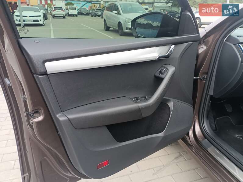 Лифтбек Skoda Octavia 2016 в Луцке фото 35 Лифтбек Skoda Octavia 2016 в Луцке